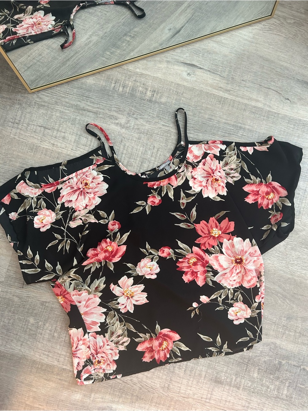 Vintage Charlotte Russe Cold Shoulder Floral Top XS Boho Festival Crop Blouse